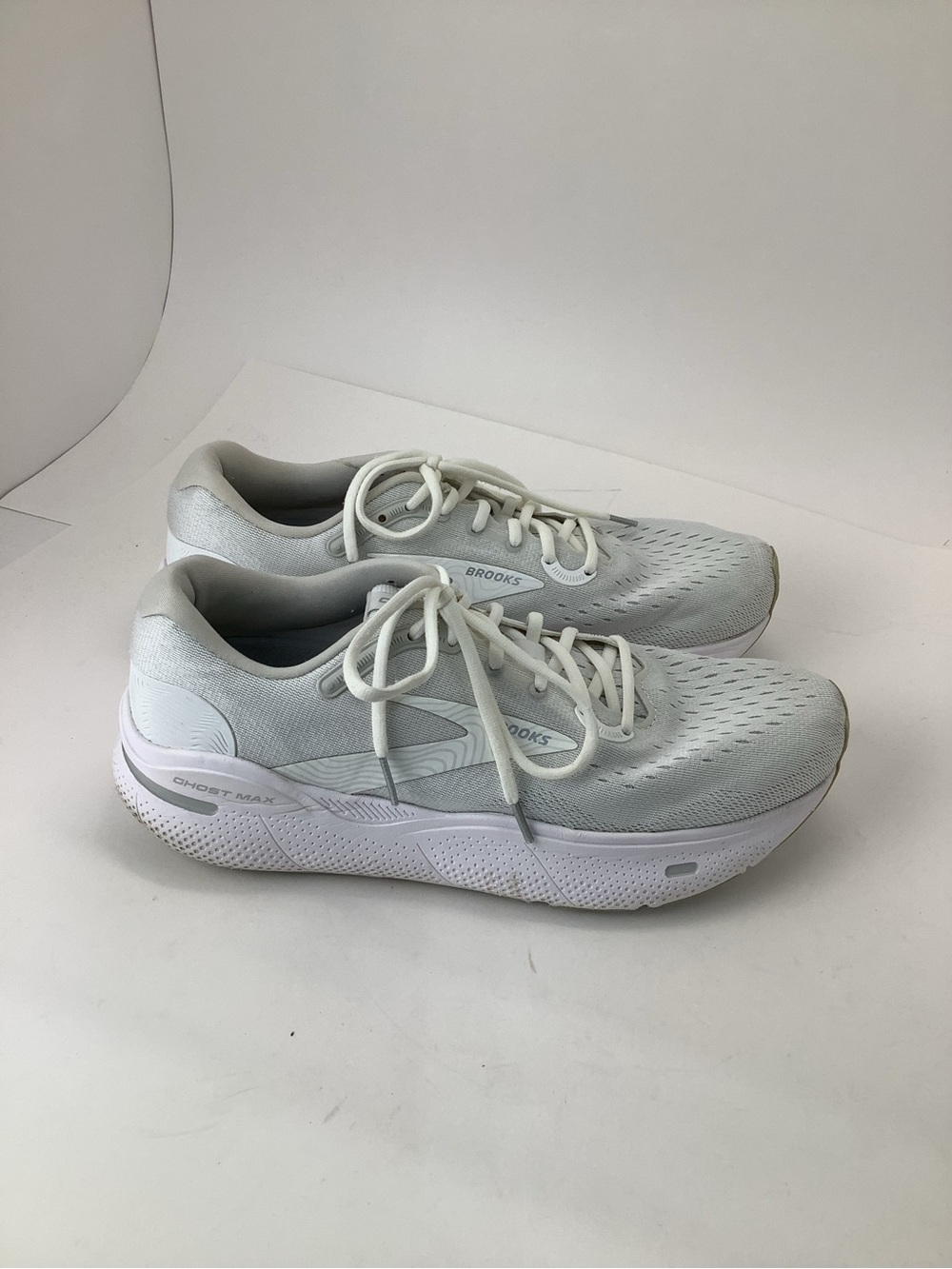 Brooks Men's Ghost Max Running Shoes‎ size 11.5